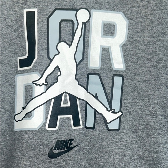 317. Nike Jordan Gray Hoodie Sweatshirt Pullover size 7 - Picture 2 of 5